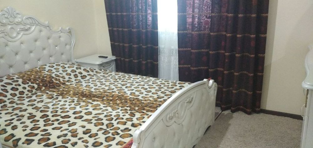 27 мкр 3 хана  тас керпич Квартира сатылады