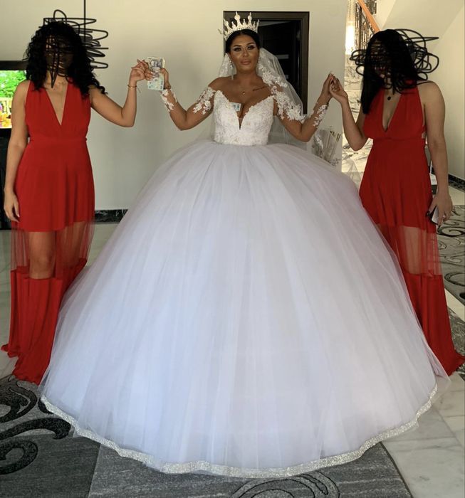 De vanzare rochie de mireasa