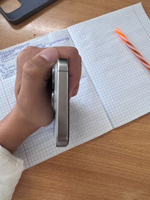 iPhone 15 pro продается