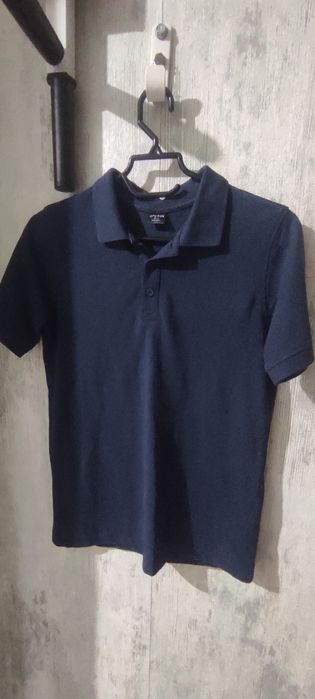 Продам поло на мальчика