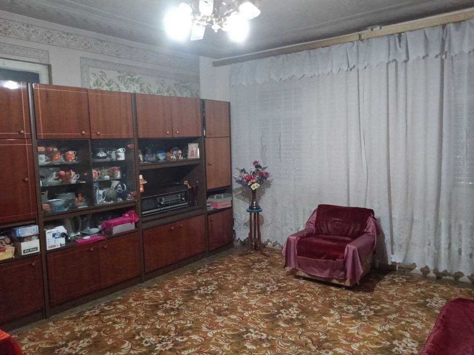 Себзар, метро Гафур Гулом 3/6/9, 88м2, отдельный вход, балкон 20м2