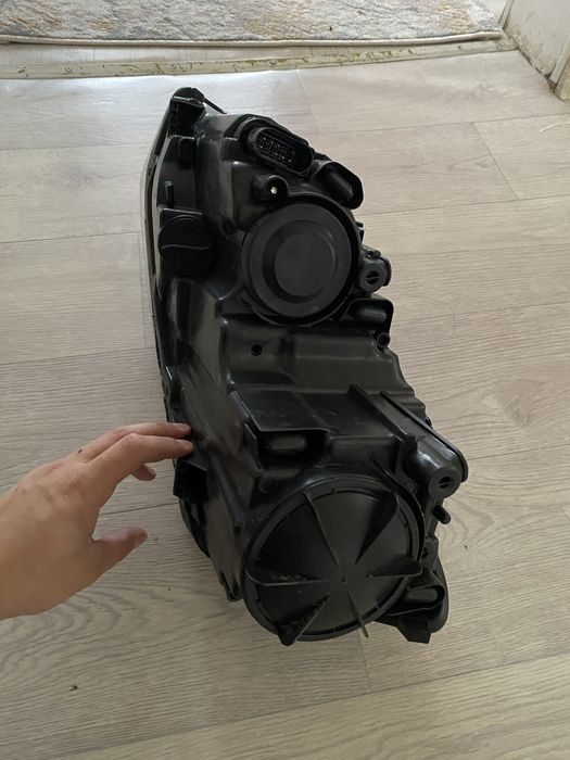 Фара на поло рестайл от 15года