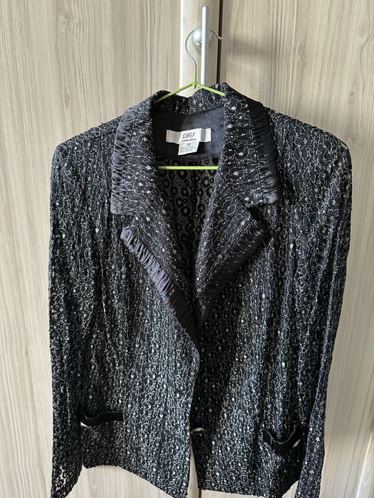 Продам модный пиджак