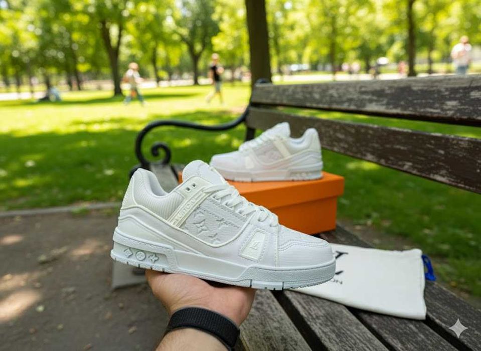 Adidasi LV Trainers Alb - Produs Full Box Premium