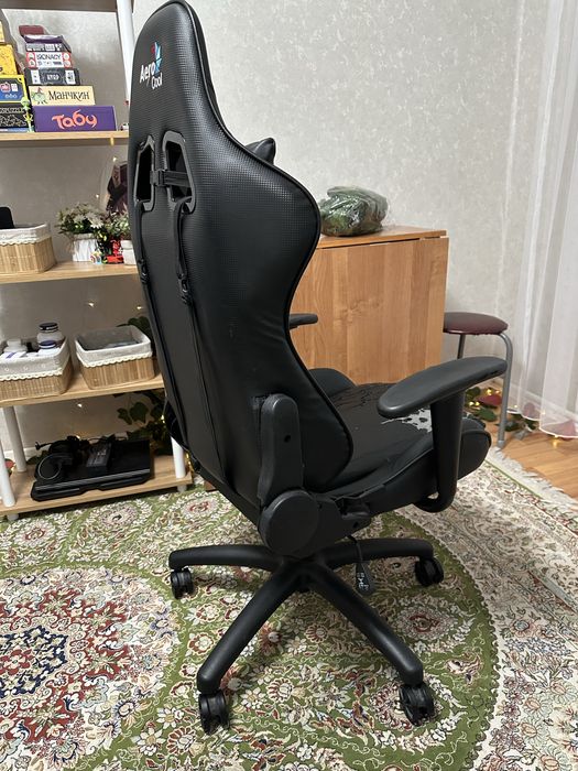 Игровое кресло Aerocool