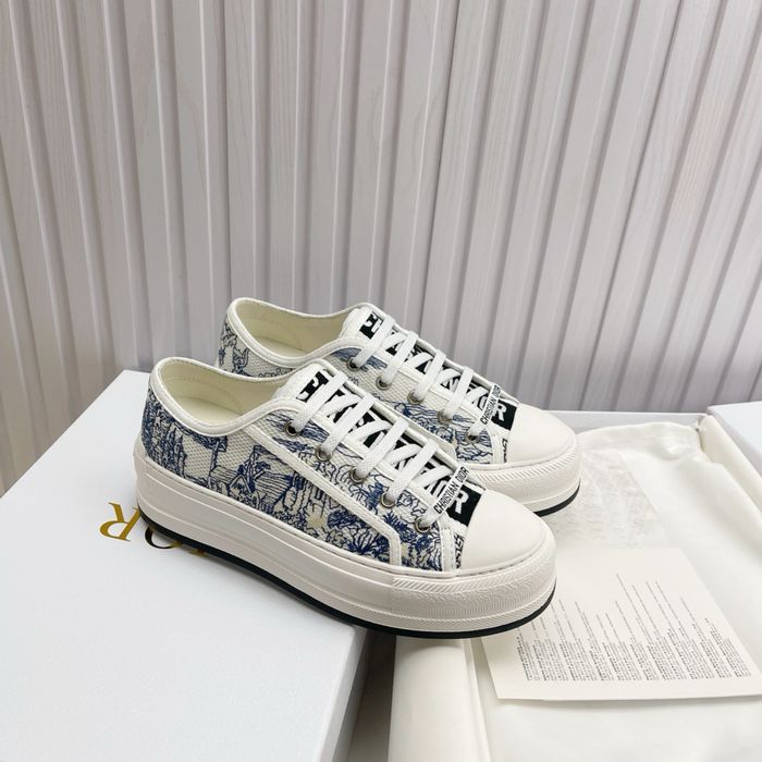Tenesi Christian Dior Walk'n'Dior cu bumbac brodat cu motiv  bleumarin Toile de Jouy