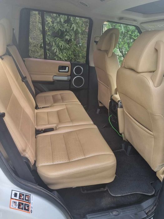 Vând mașină Land ROVER Discovery3