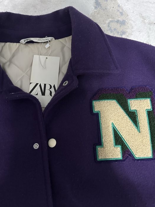 Бомбер куртка ветровка