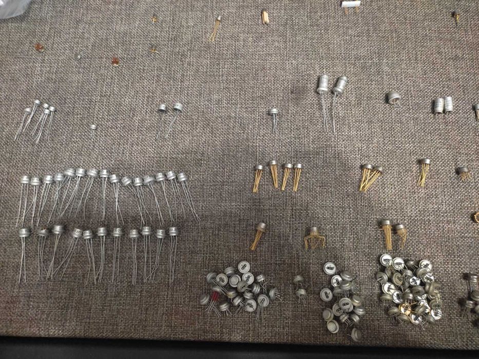 Транзисторы Радиодетали СССР тиристоры конденсаторы микросхемы: 600 тг ...