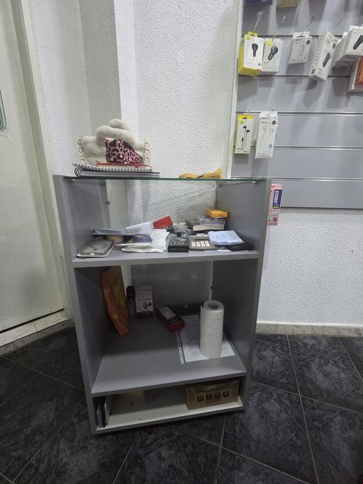 Оборудване за магазин.Витрини , Шкафове.Пана.Четете описанието моля!