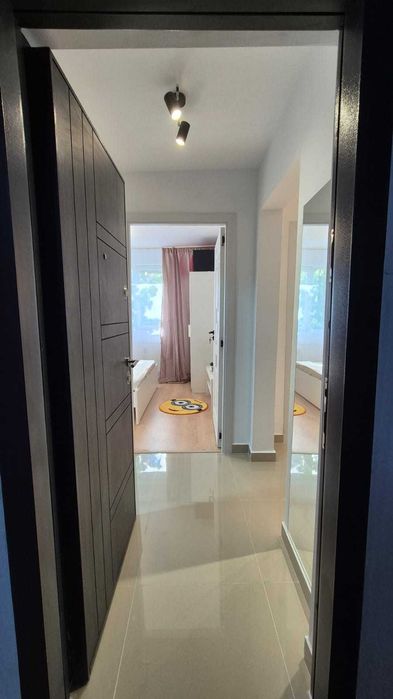 Închiriez apartament decomandat cu 2 camere, în zona Tei din București