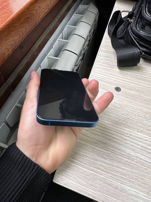 iPhone 13 128 GB Aybi yuq  81% region LL/A  rangi Pin kar Bor  480.0$