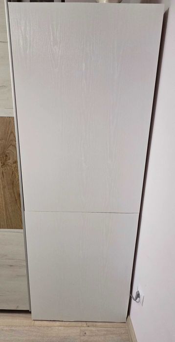 Висок шкаф за сушилня