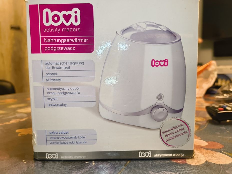 Устройството за подгряване на бебешка храна