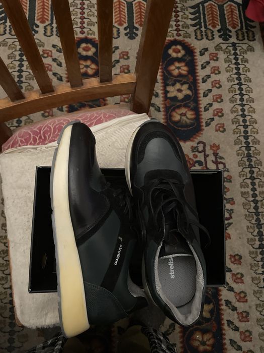 Pantofi Strellson in stare excelenta!