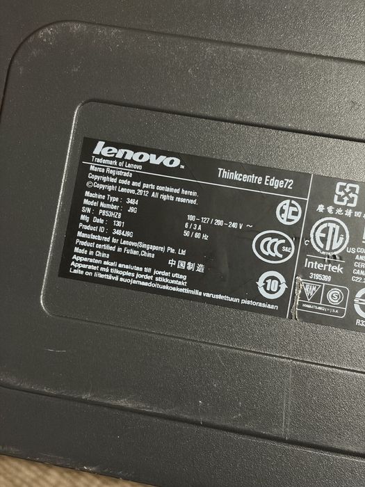 Carcasa Lenovo PC i7 / 8Gb ram / intel ssd 500 gb