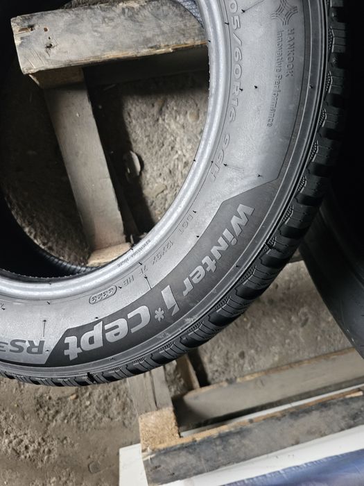 4 anvelope iarna 205 60 16 Hankook 2023