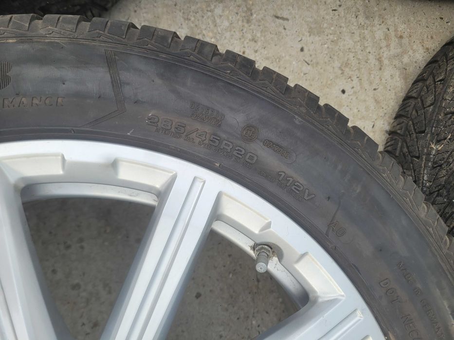 Jante 20`` Audi Q7 4M 4M0601025AD Anvelope iarna Goodyear 285/45/20