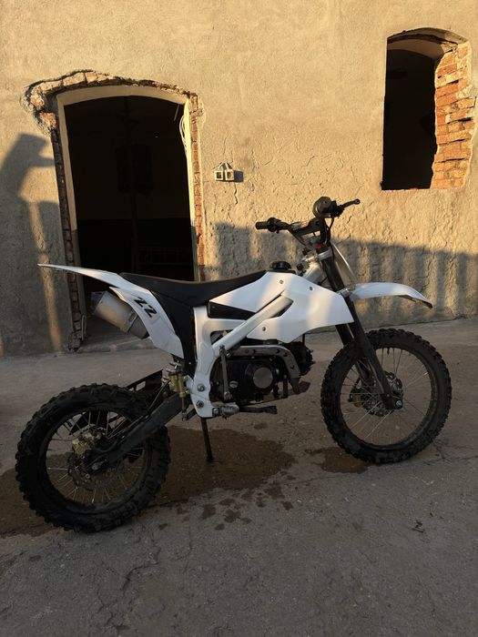 Moto CROS 125cc PRO