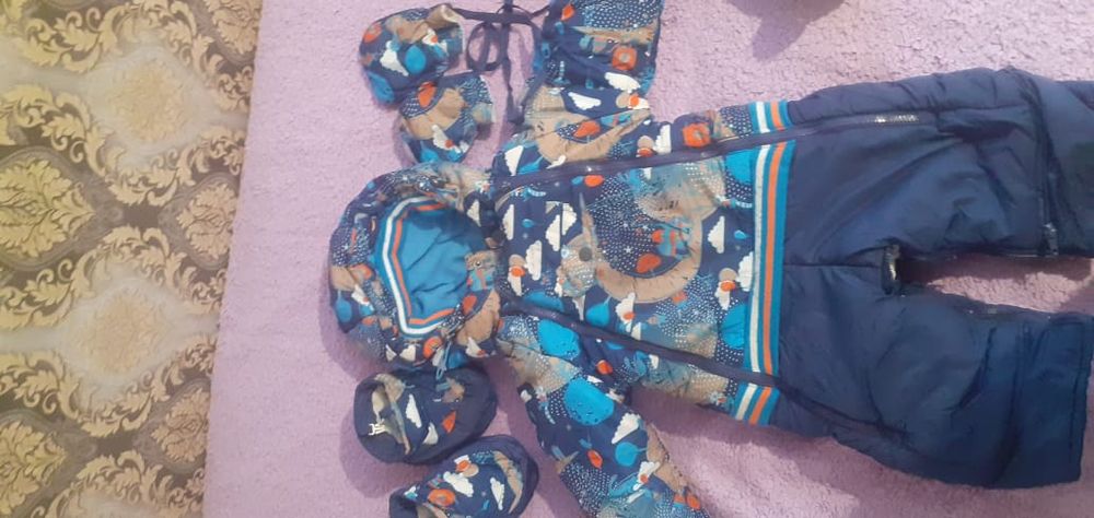 Продам детские комбенизоны