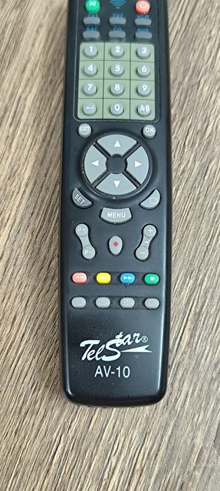 Универсално Програмиращо се Дистанционно Telstar AV-10
