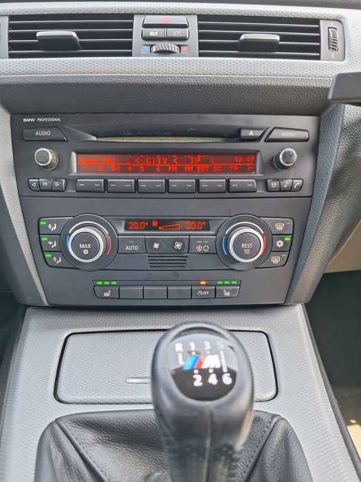 BMW 318, E91, 143 к.с. бензин