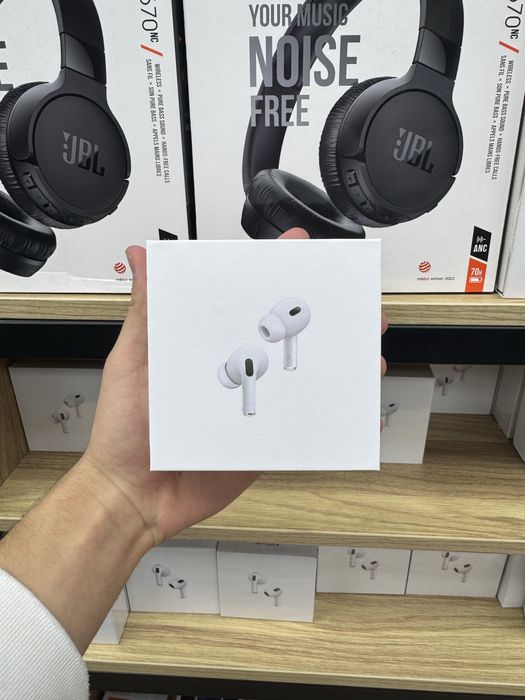 AirPods 4 AirPods pro 2 AirPods 3 AirPods max