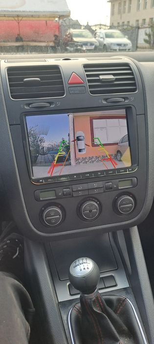 Vand navigatie vw Golf 5 cu android se vinde cu tot cu camera