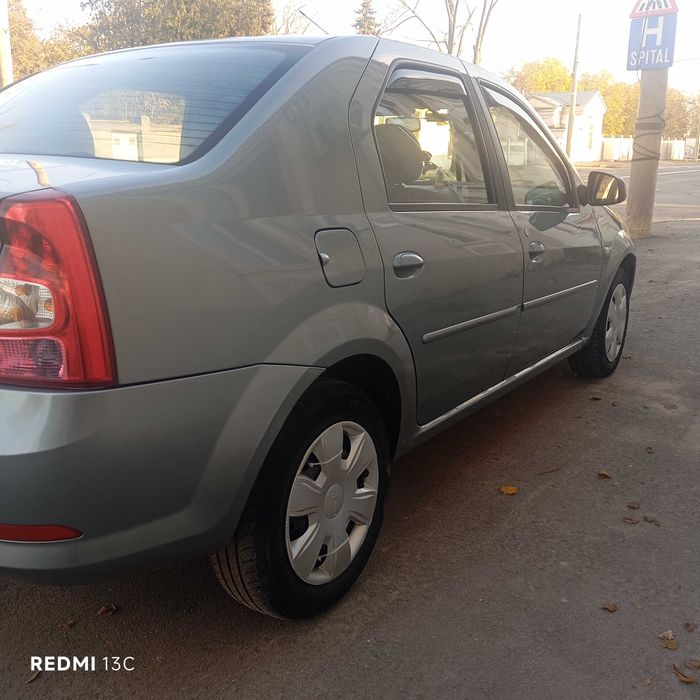 dacia logan 2009 benzina 1,6 16v proprietar