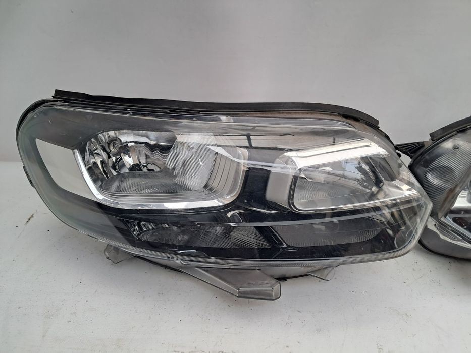 Фар Citroen Jumpy 2016/22г 2 бр 60 е