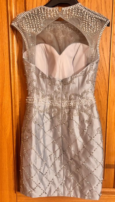 Официална елегантна рокля