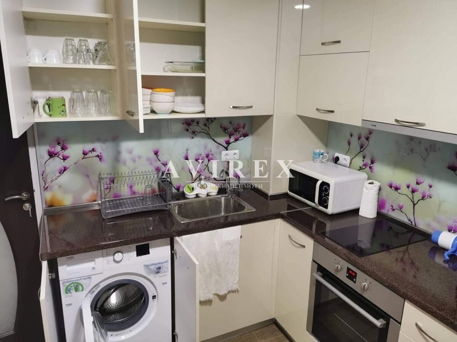 Дава се под наем Двустаен апартамент в Пловдив, Южен - 70 кв.м за 458.49 € - Снимка #2