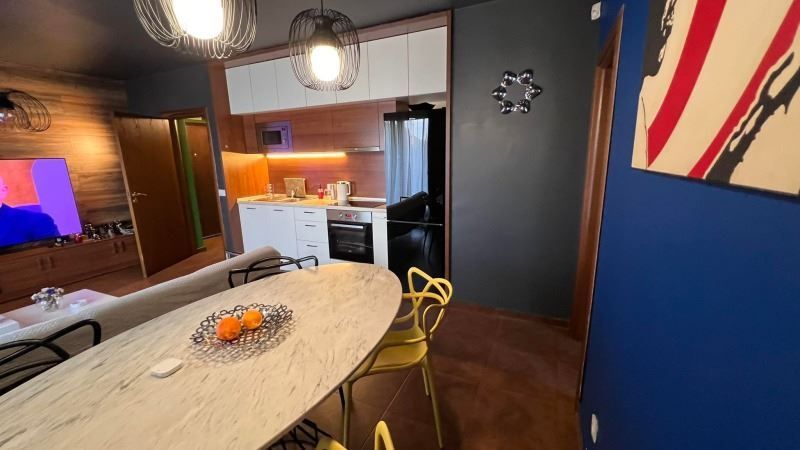 Продава се Тристаен апартамент в София, Бояна - 108 кв.м за 2130 €/кв.м - Снимка #2