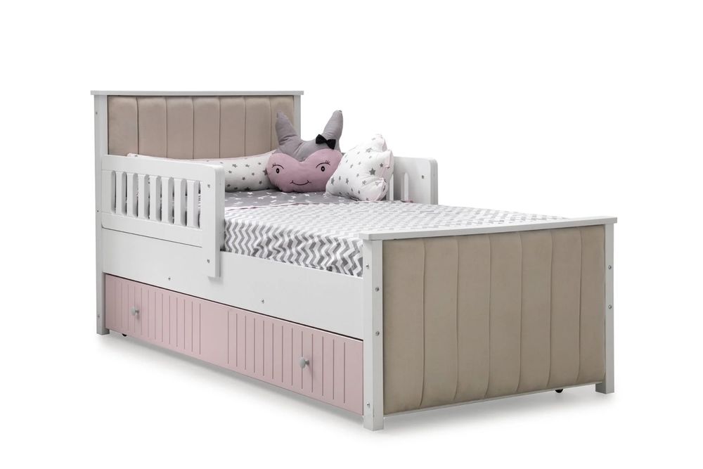 Тапицирано монтесори легло с голямо долно чекмедже "Mila"