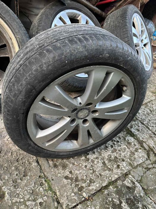 Гуми 225 45 17 Pireli