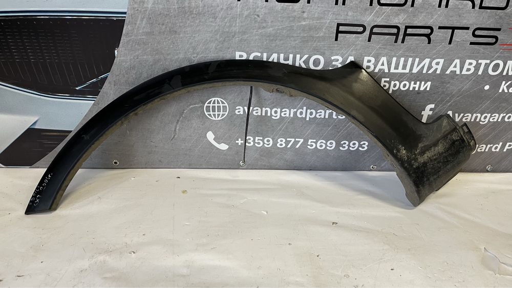 2 бр предна лява и 1 бр предна дясна вежда Fiat Sedici 2006-2011
