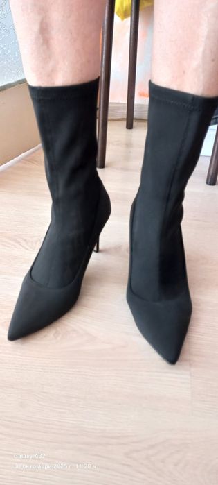 Дамски боти GUESS