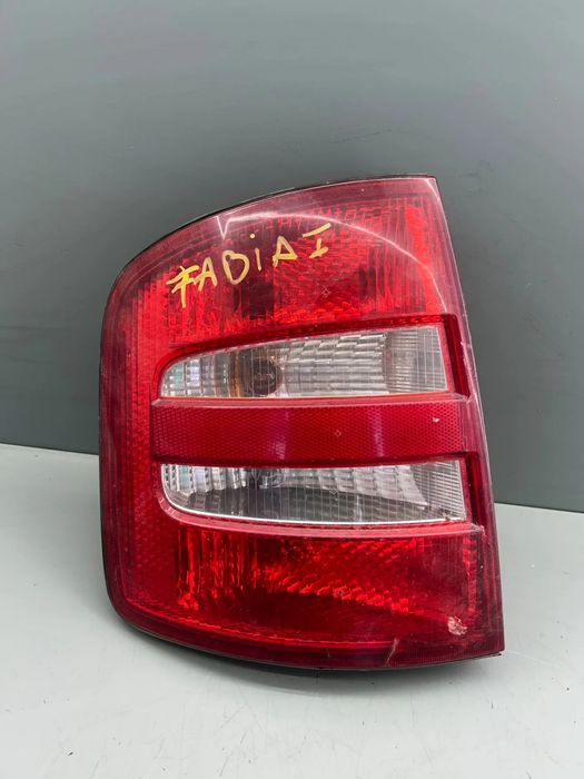Lampa / Tripla stop stanga pe aripa Skoda Fabia 2002 1.4 MT (75 hp)