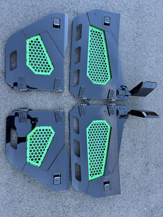 Jeep Wrangler JK  врати летен сет + стойка