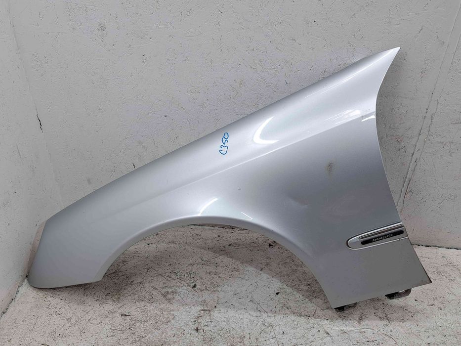 Aripa stanga fata Mercedes Clasa E T-Model (S211) [Fabr 2003-2009] Fac