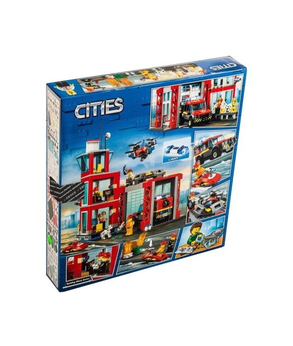 Конструктор Lego Cities «Пожарное депо» 533 деталей.