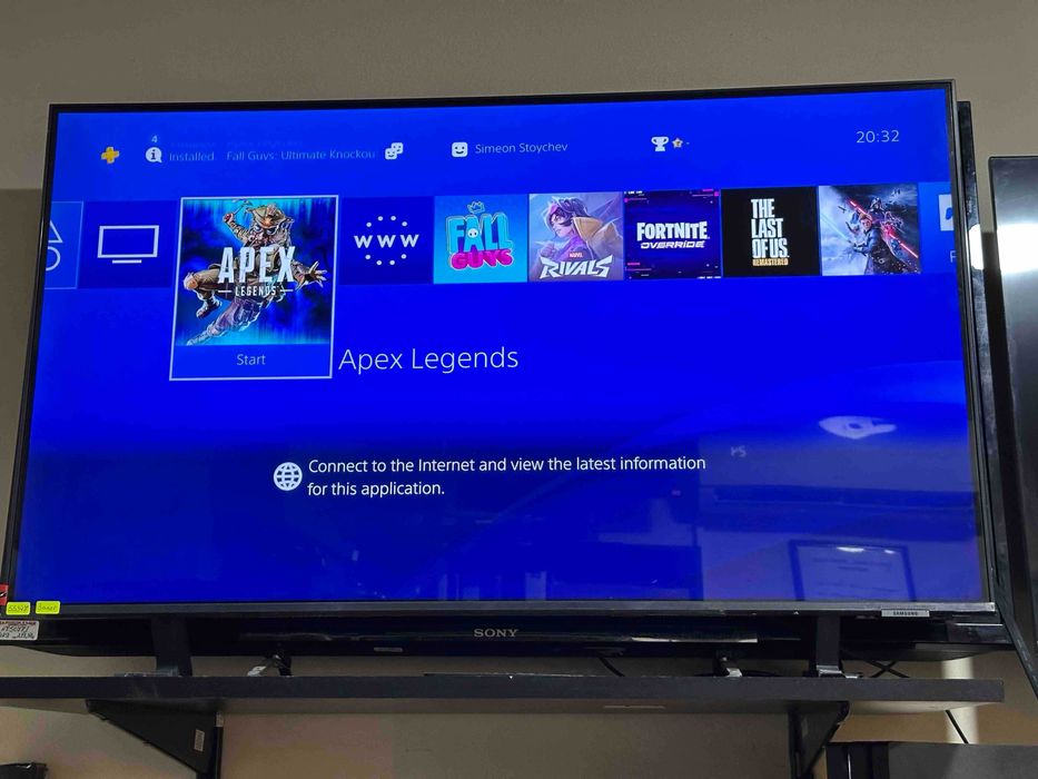PlayStation 4 Pro 1TB – отлично състояние