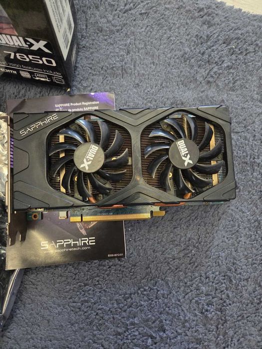 Pachet Full Box 2x Sapphire AMD Radeon HD 7850 2GB GDDR5 (Complet Funcționale)