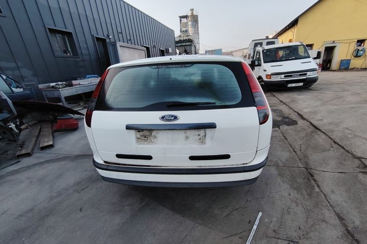 Lampa / Tripla stop stanga pe aripa Ford Focus 2005