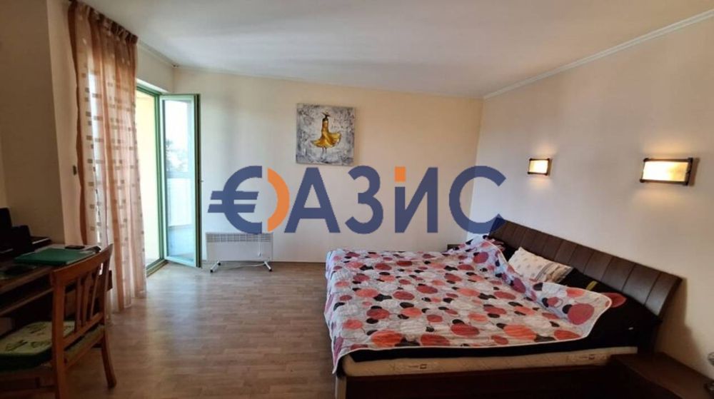Продава се Тристаен апартамент в Несебър - 100 кв.м за 1300 €/кв.м - Снимка #4