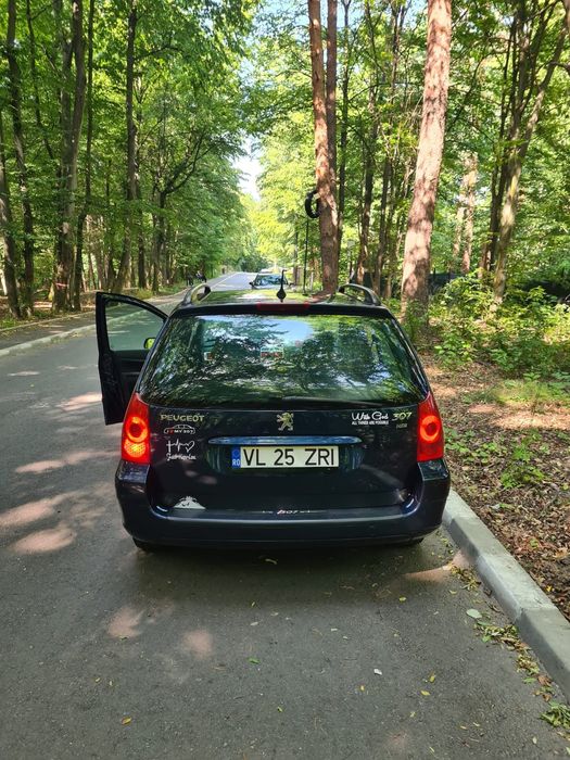 Vând peugeot 307sw 1.6 hdi cu turbo defect