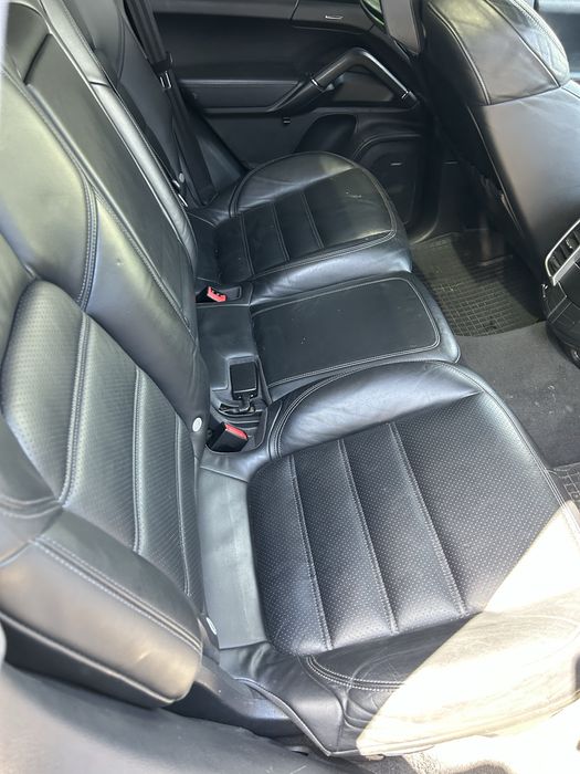 Interior piele neagra porsche cayenne 2012