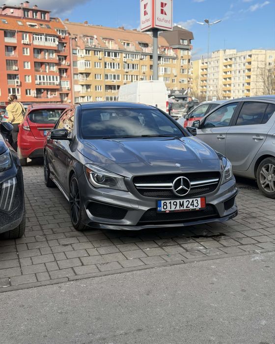Mercedes-Benz CLA 45 AMG