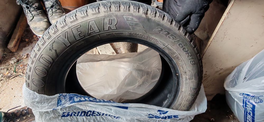 Летняя резина 225/60/18