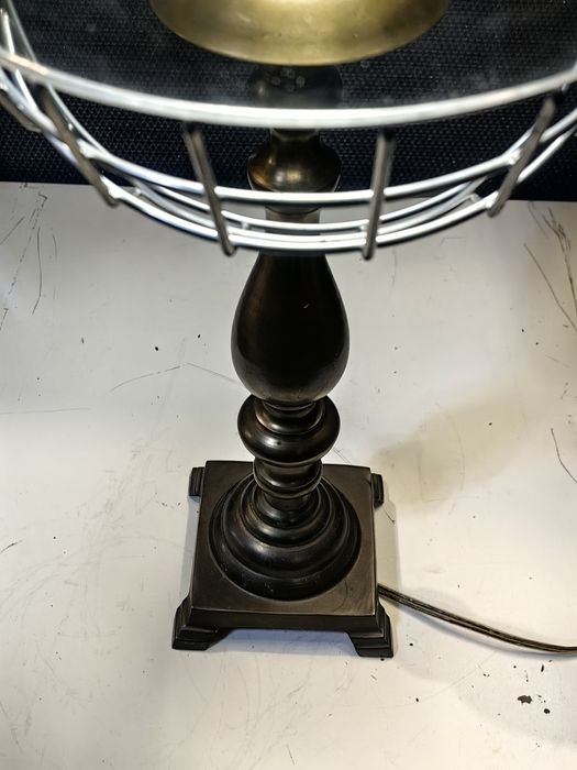 Масивна бронзова лампа - хокей